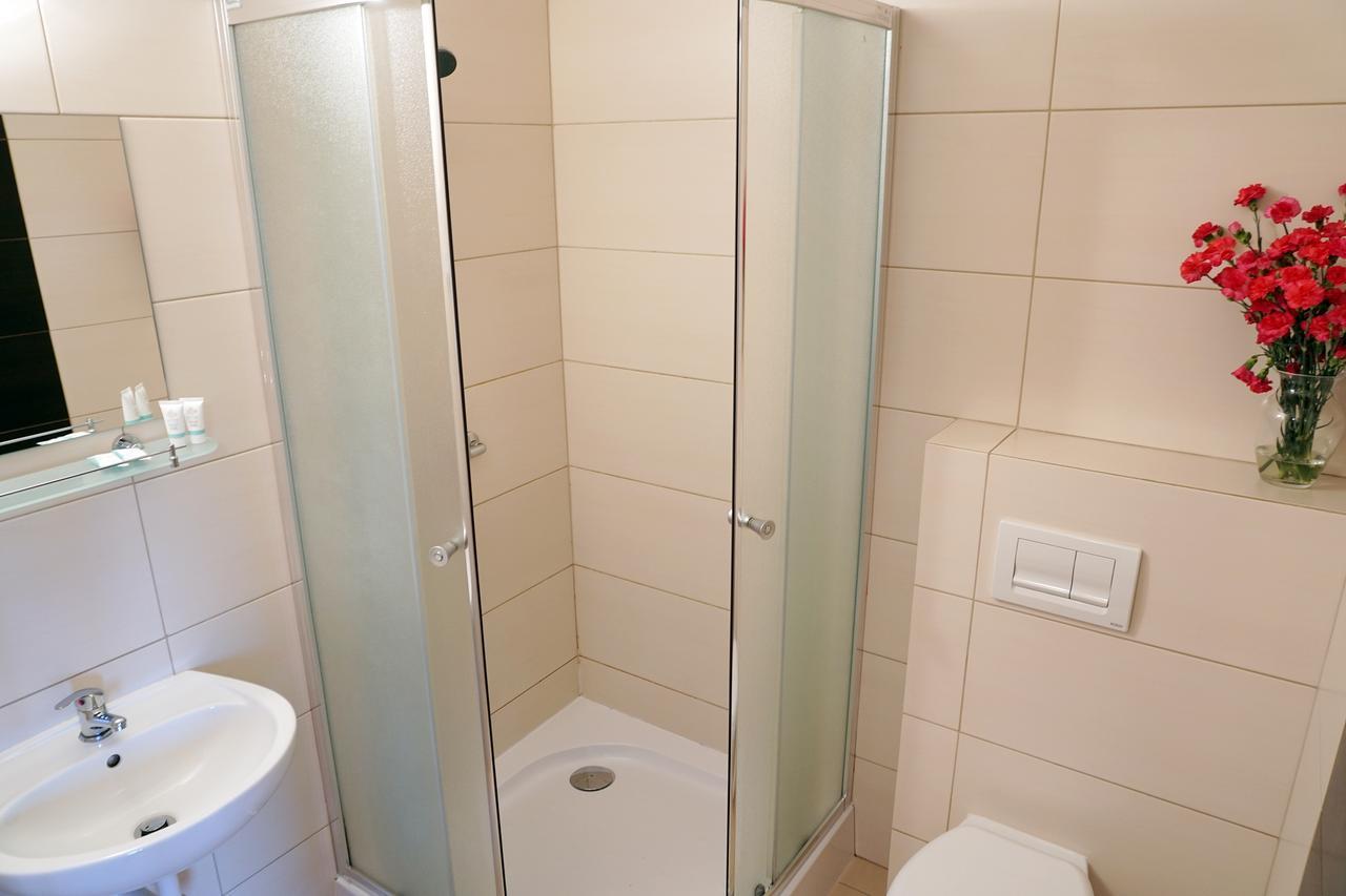 Dwor Swietoszowka Ngoại thất bức ảnh